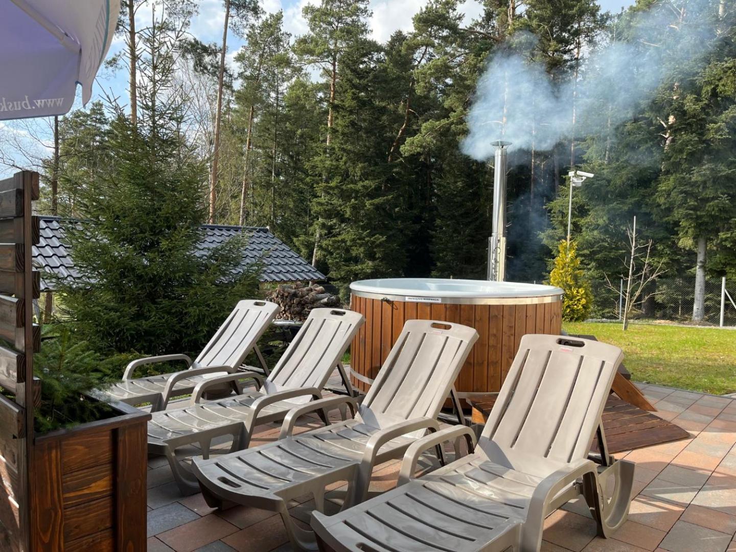 Lesny Dworek Snochowice Exteriér fotografie